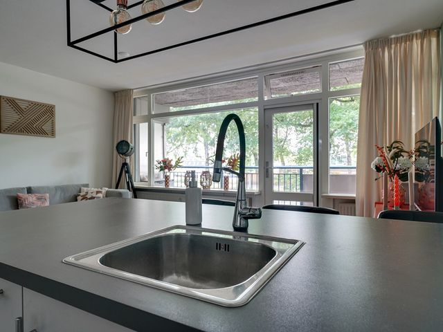 Kastelenplein 111, Eindhoven