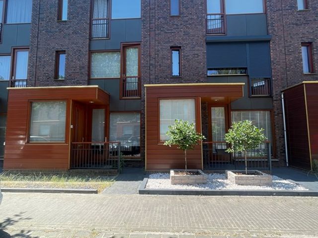 Graspol 20, Eindhoven