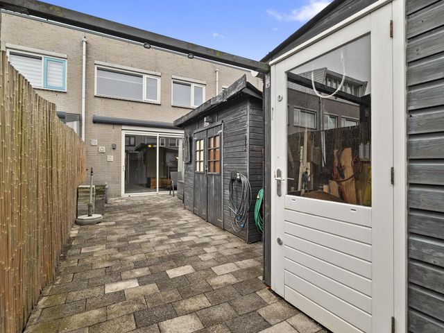 Charlotte Kohlertuin 7, Heerhugowaard