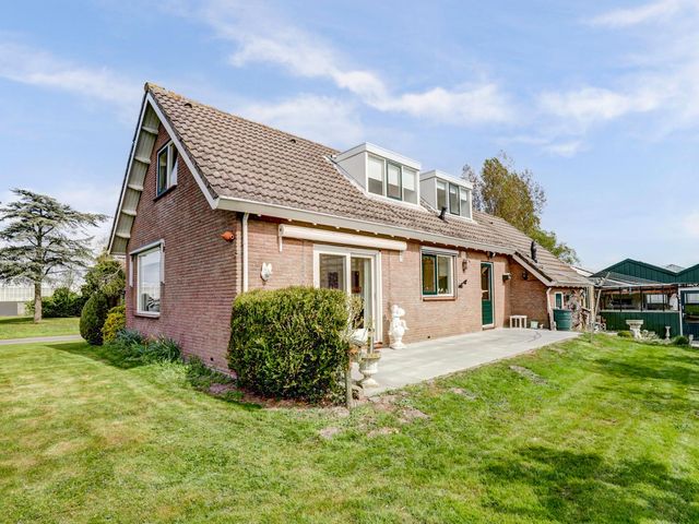 Schefferweg 8, De Lier