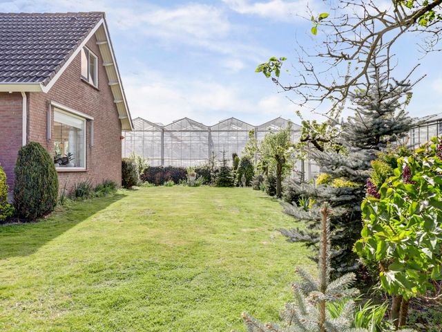 Schefferweg 8, De Lier