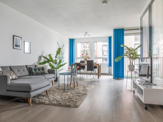 Eva Besnyöstraat 71, Amsterdam