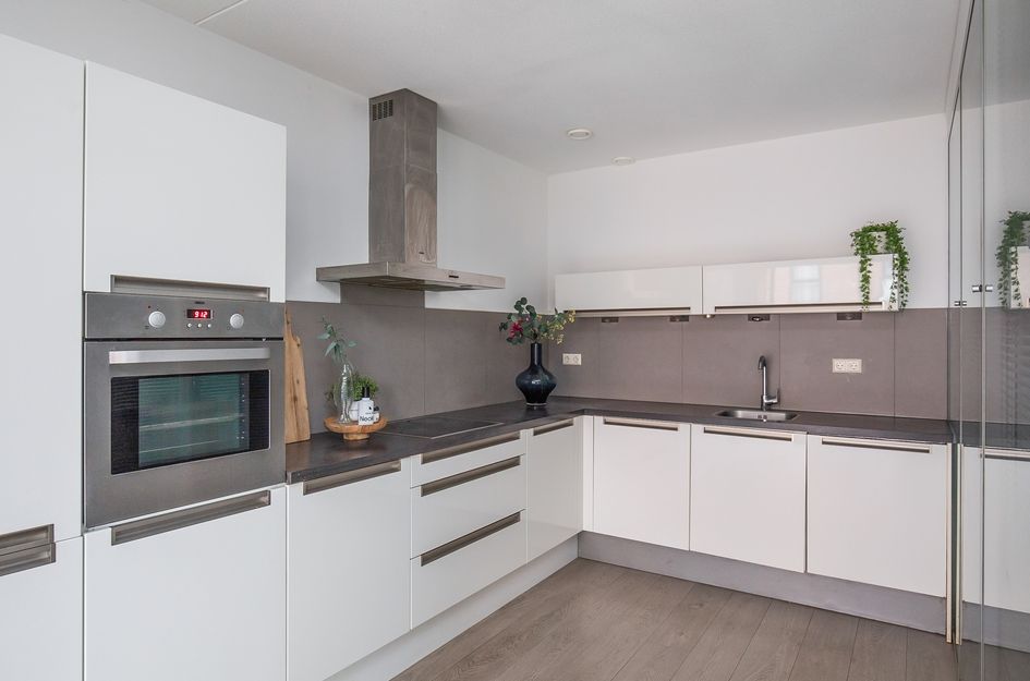 Eva Besnyöstraat 71