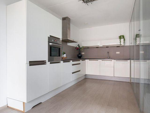 Eva Besnyöstraat 71, Amsterdam