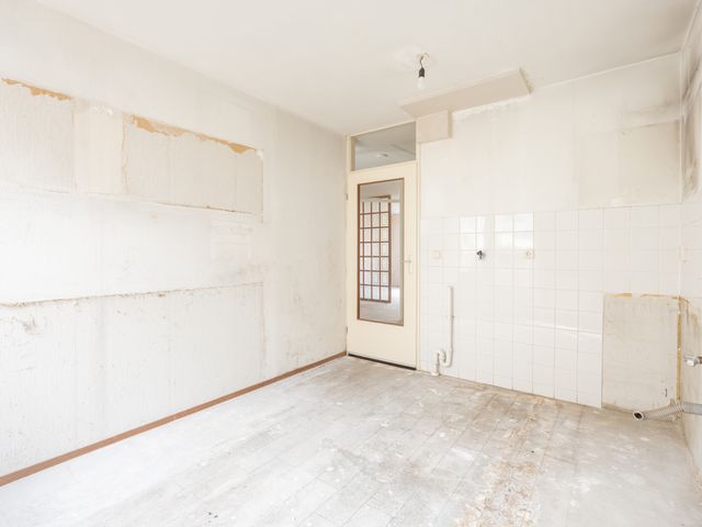 Tugelaweg 131A, Amsterdam