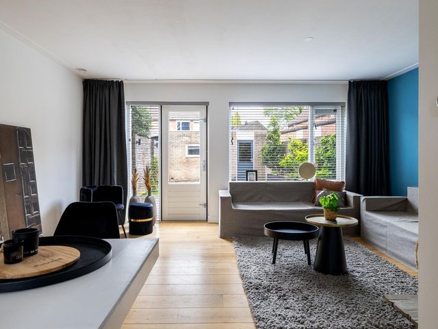 Den Elst 15, Prinsenbeek
