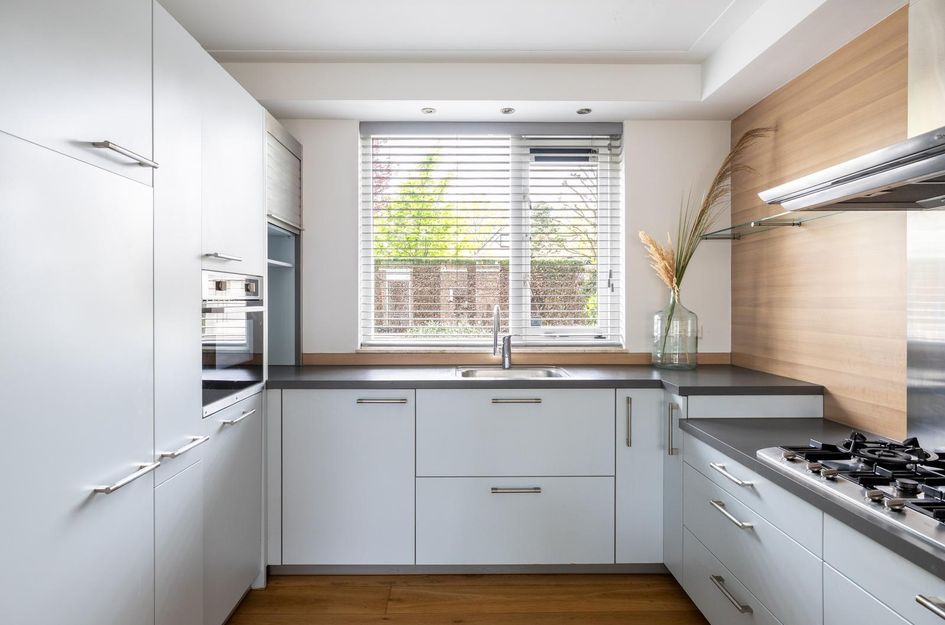 Den Elst 15