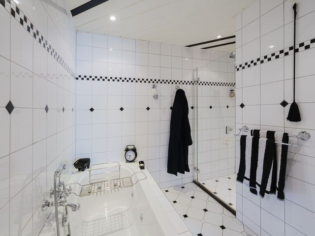 Suze Robertsonstraat 18, Spijkenisse