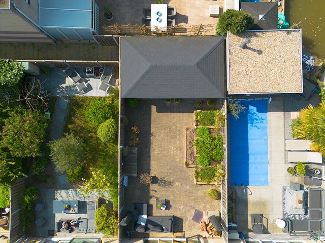 Suze Robertsonstraat 18, Spijkenisse