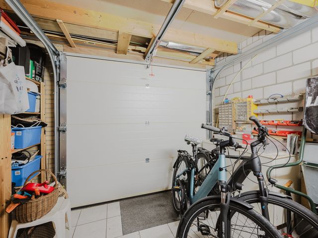 Suze Robertsonstraat 18, Spijkenisse