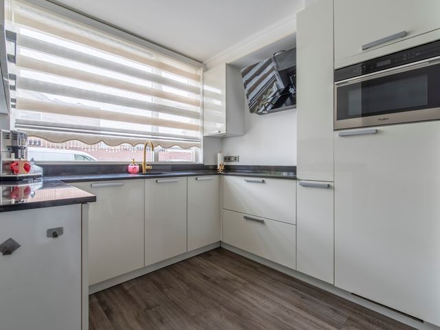 Dahliastraat 87, Veenendaal