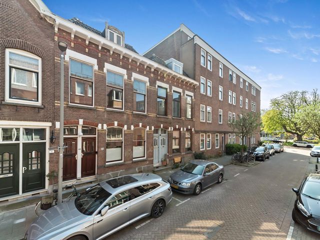 Zestienhovenstraat 48A, Rotterdam