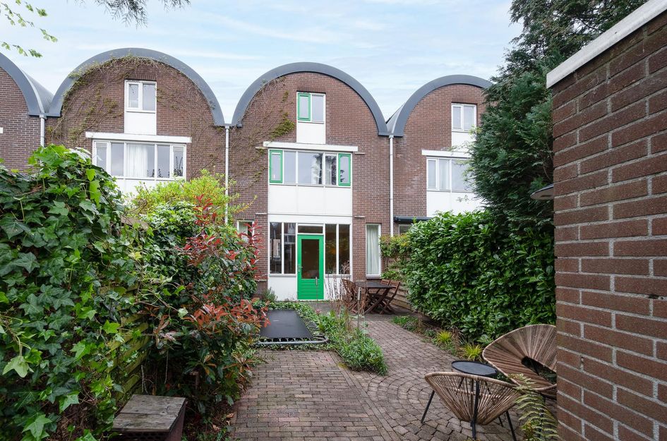 Warmoesstraat 48