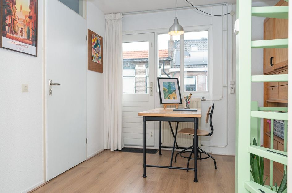 Warmoesstraat 48
