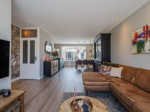Schouw 12, Grootebroek