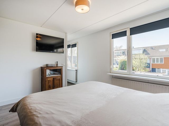 Schouw 12, Grootebroek
