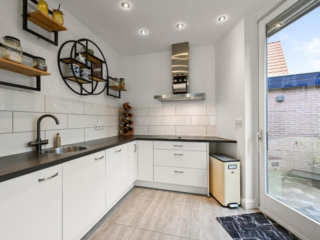 Seramstraat 1, Wormerveer