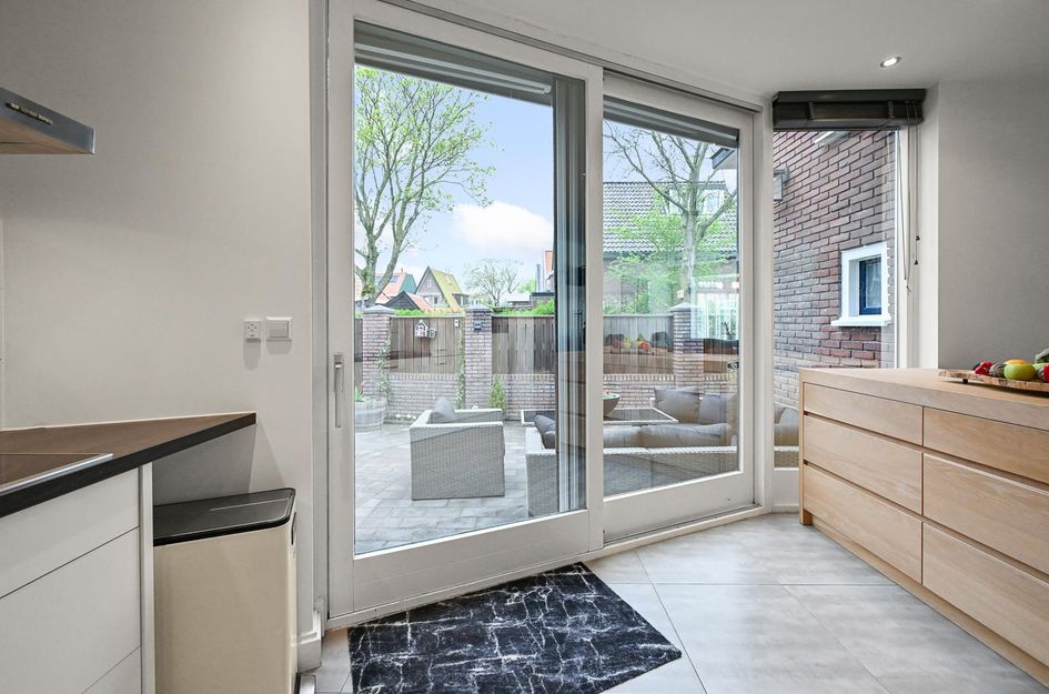 Seramstraat 1
