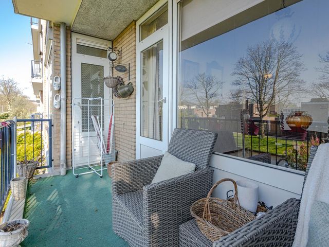 Tholenstraat 104, Rotterdam
