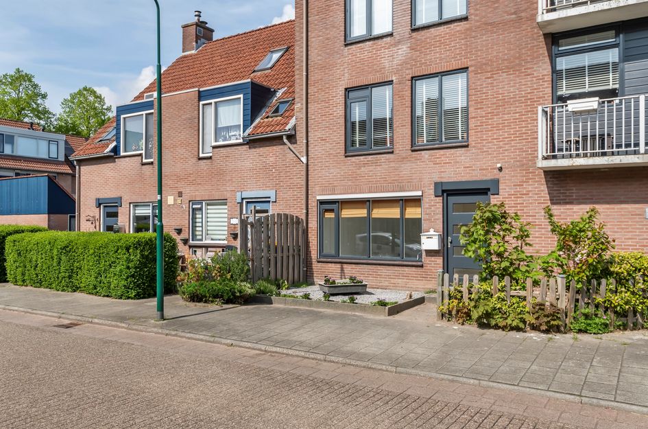 Oudeveen 35