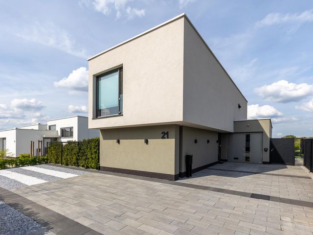 Gentiaan 21, Heerlen
