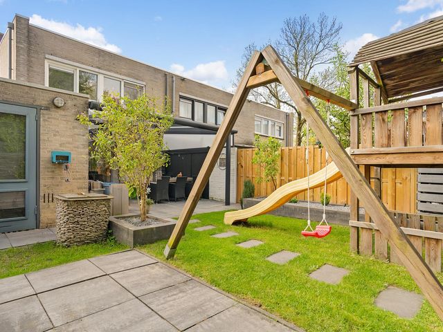 Weustenraedtstraat 81, Hoensbroek