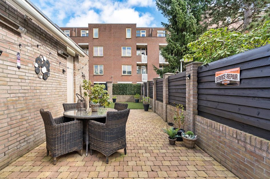 Gebrs. Marisstraat 16