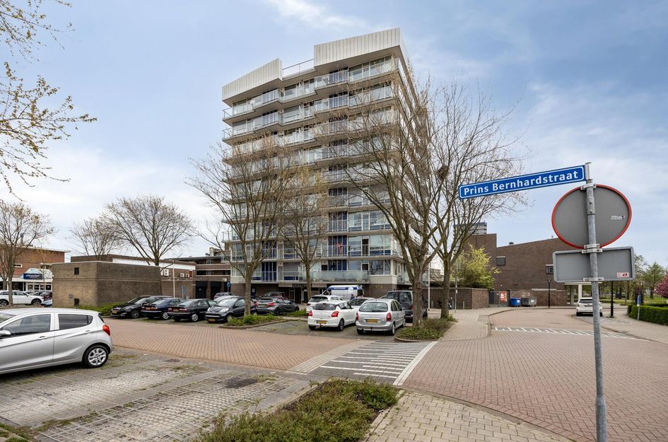 Prins Bernhardstraat 20