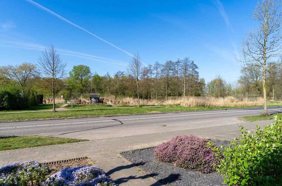 Parallelweg 27