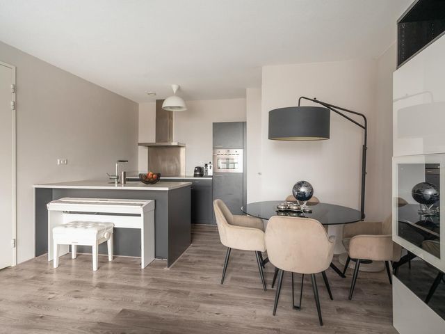 Kruisplein 228, Rotterdam