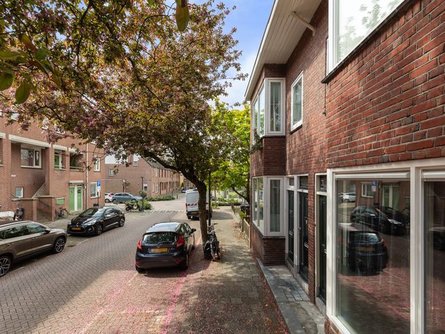 Markgraaflaan 15, Vlaardingen