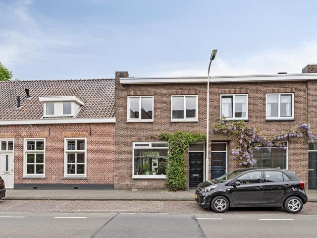 Esserstraat 38, Breda