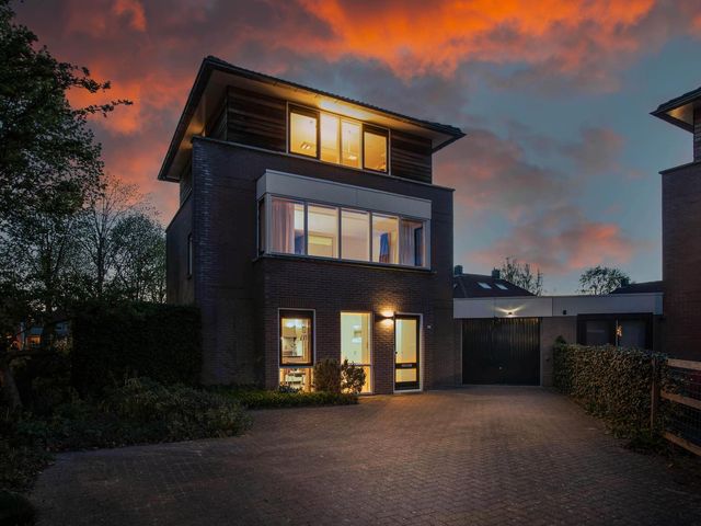 Kastanjelaan 27, Heerenveen