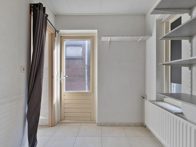 St. Antoniusstraat 86, Waalwijk