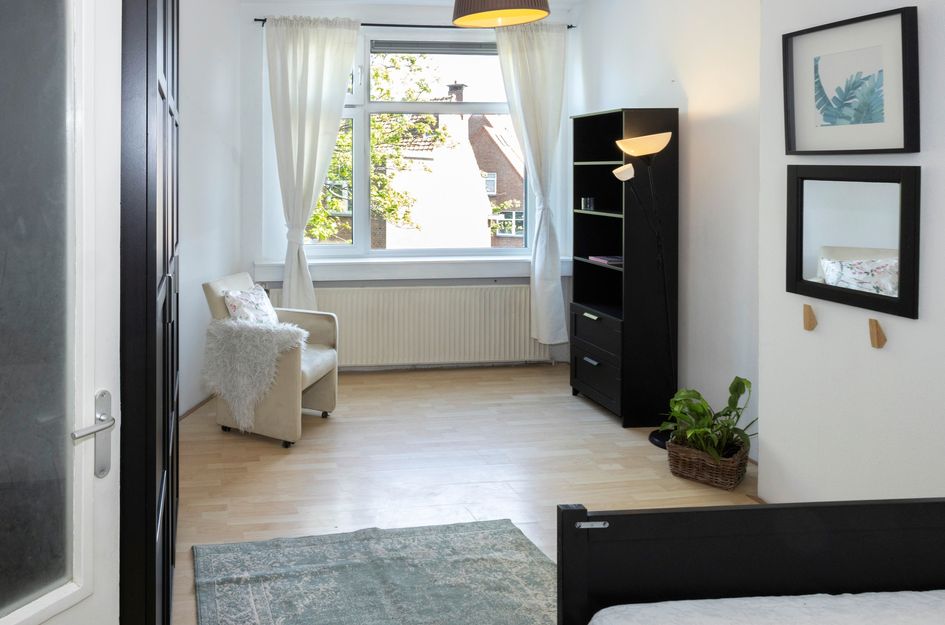 Laakkade 383