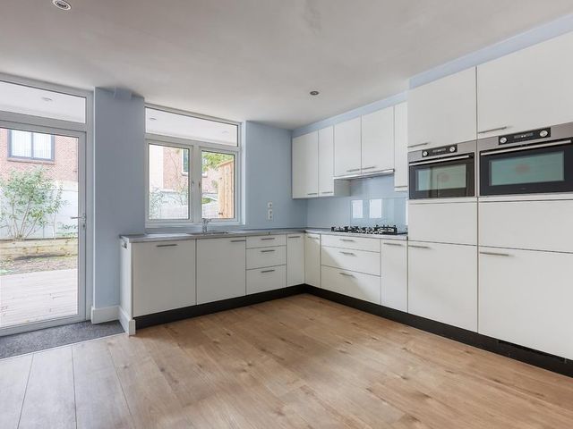 Helmersstraat 20, 's-Gravenhage