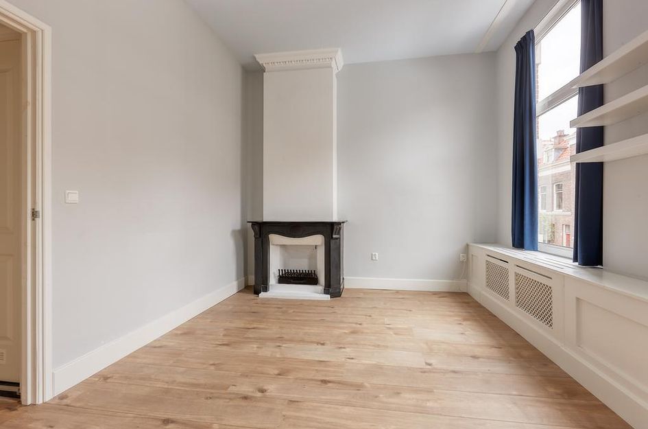 Helmersstraat 20