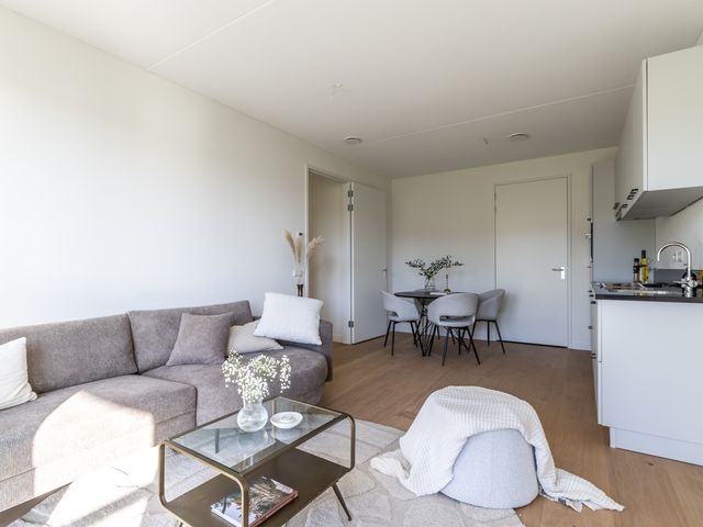 Bijlmerplein 858K2, Amsterdam