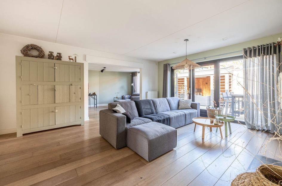 Tirionstraat 1