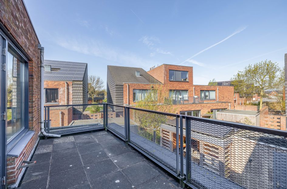 Tirionstraat 1