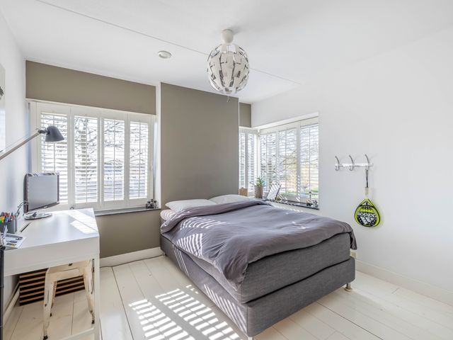 Tirionstraat 1, Zevenhuizen