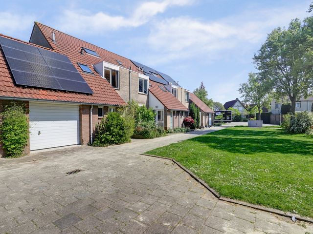 't Hoogt 37, Strijen