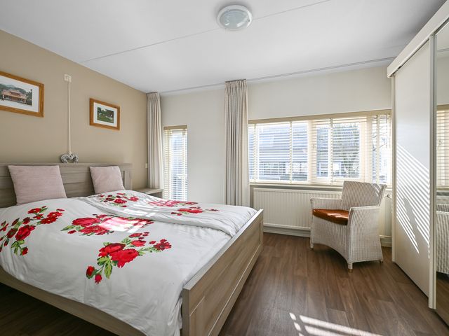 Bloemgaarde 53, Castricum