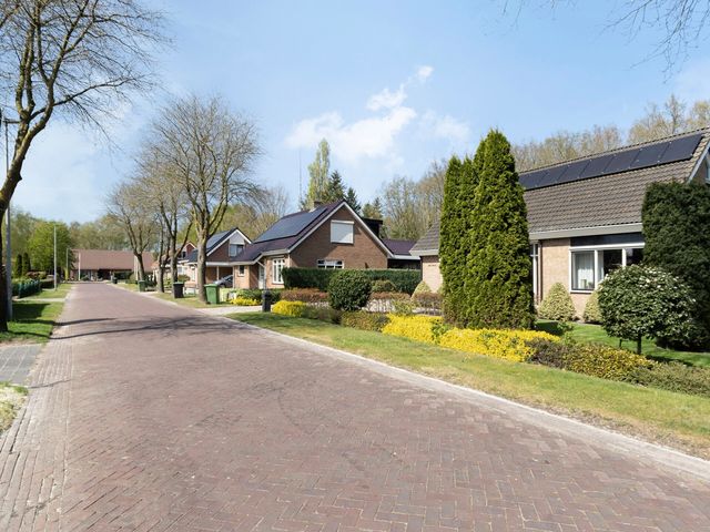 Korhoenlaan 30, Weiteveen
