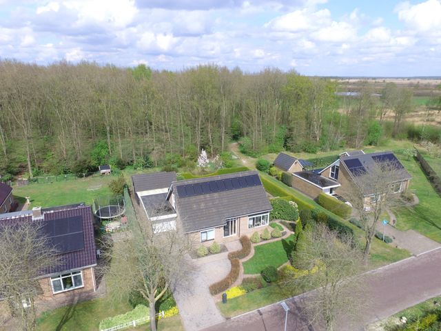 Korhoenlaan 30, Weiteveen