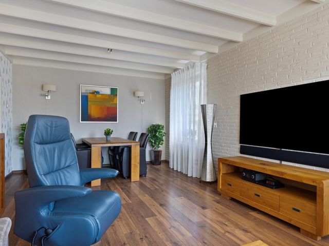 Korhoenlaan 30, Weiteveen