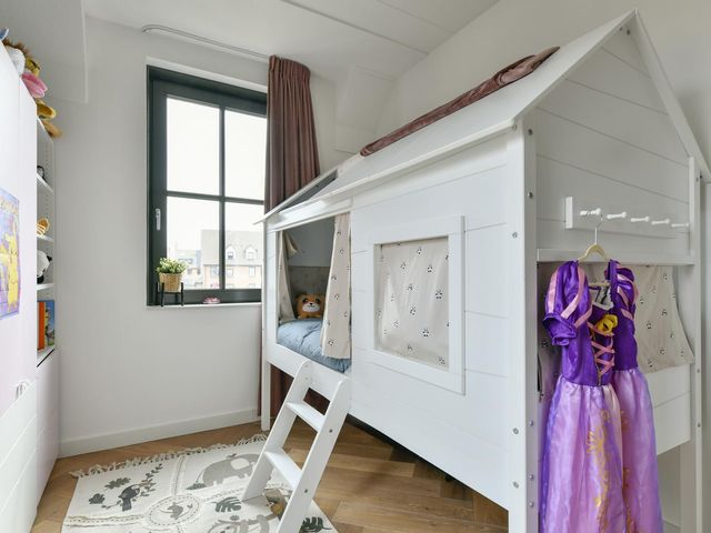 Laan van Tudor 271, Hoofddorp