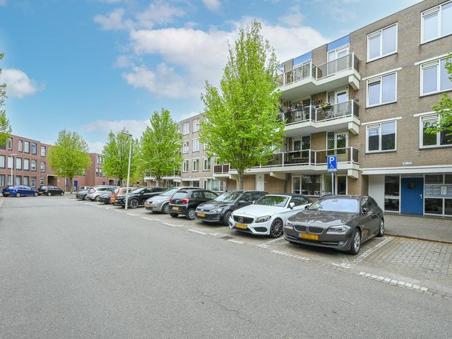 Jan Bronnerstraat 37, 's-Gravenhage