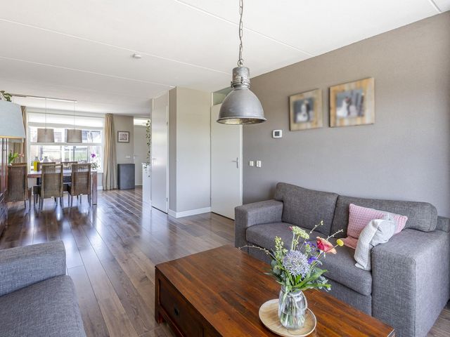 Duizendbladstraat 4, Bleskensgraaf ca