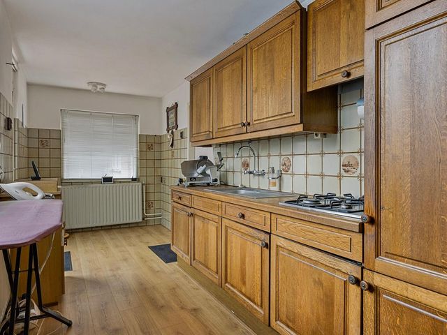 Michiel de Ruijterstraat 15, Best